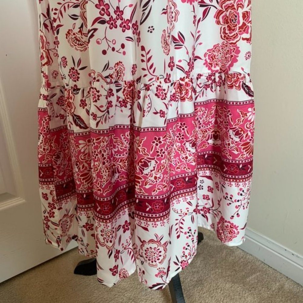 Floral Print Ruffle Hem Dress - Picture 4 of 8